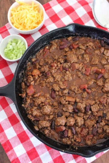 Hawaiian style beef chili in a cast iron skillet